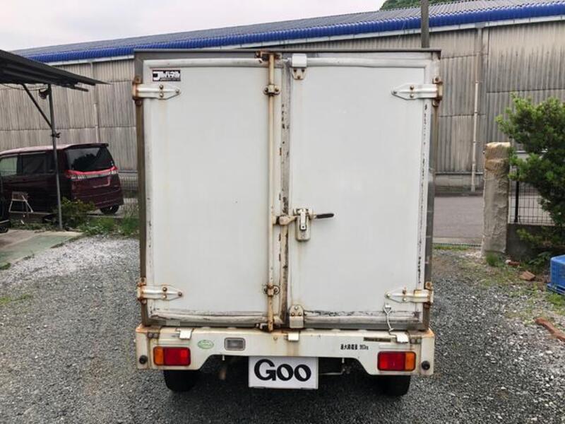 CARRY TRUCK