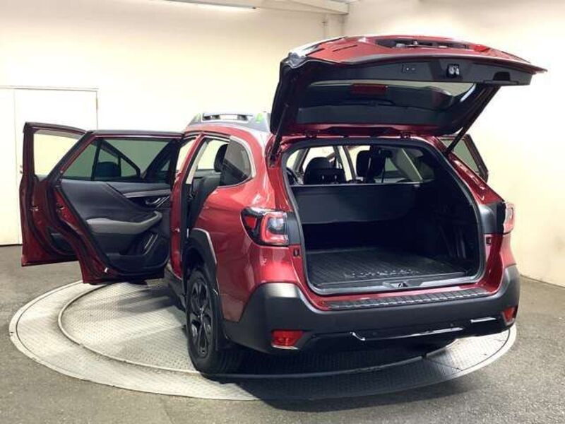 LEGACY OUTBACK