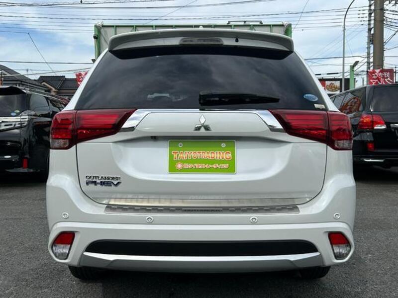 OUTLANDER PHEV