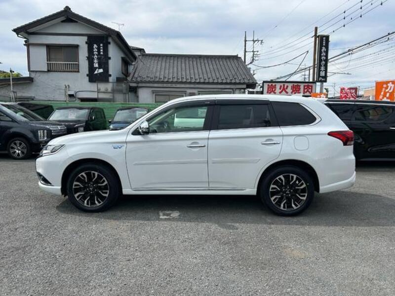 OUTLANDER PHEV