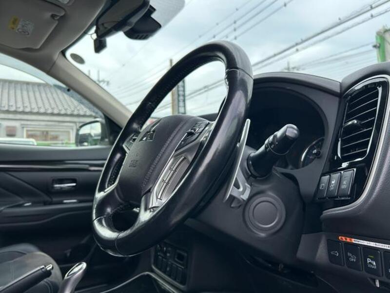 OUTLANDER PHEV