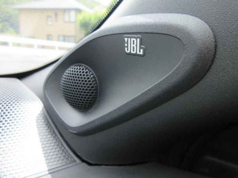 GR YARIS