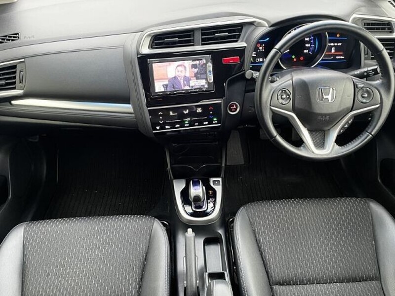 FIT HYBRID