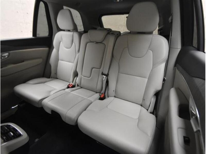 XC90