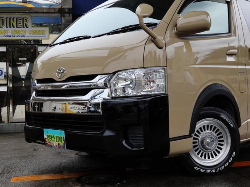 HIACE VAN
