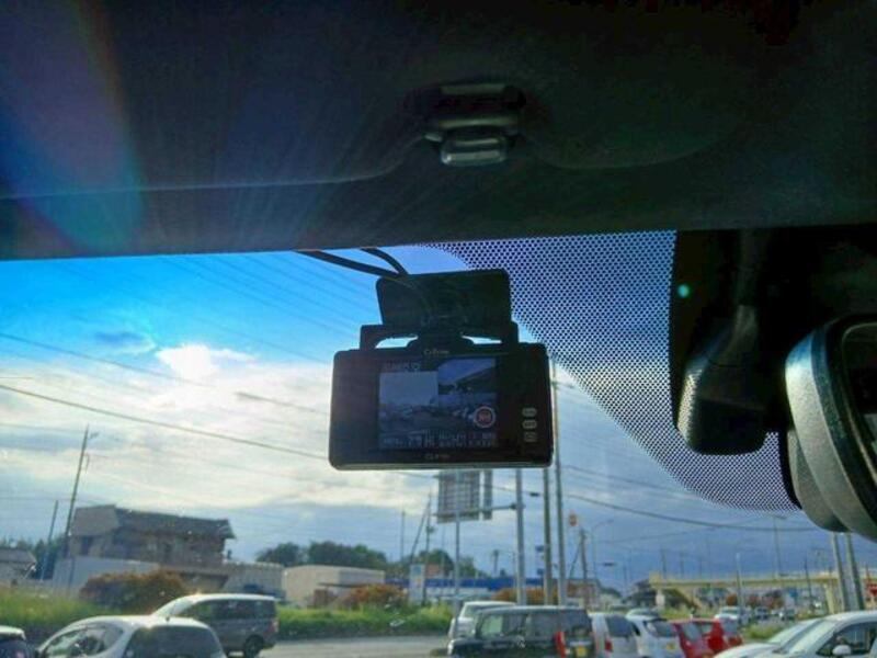 LAND CRUISER