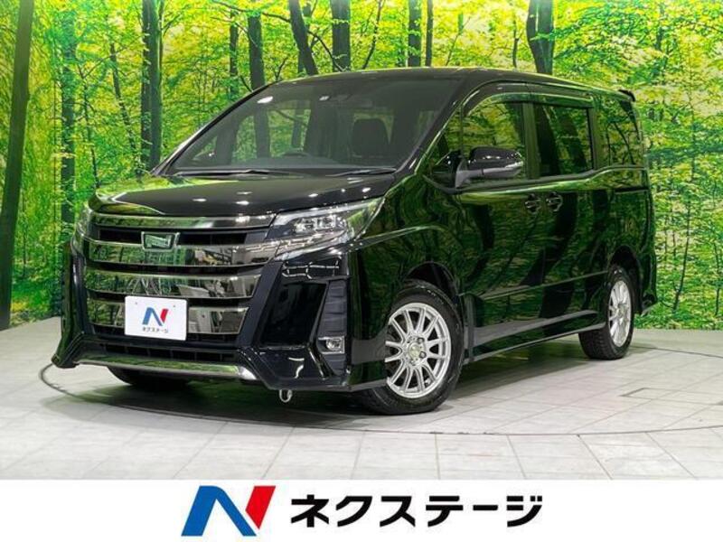 TOYOTA NOAH
