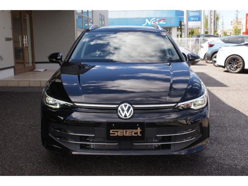 GOLF VARIANT