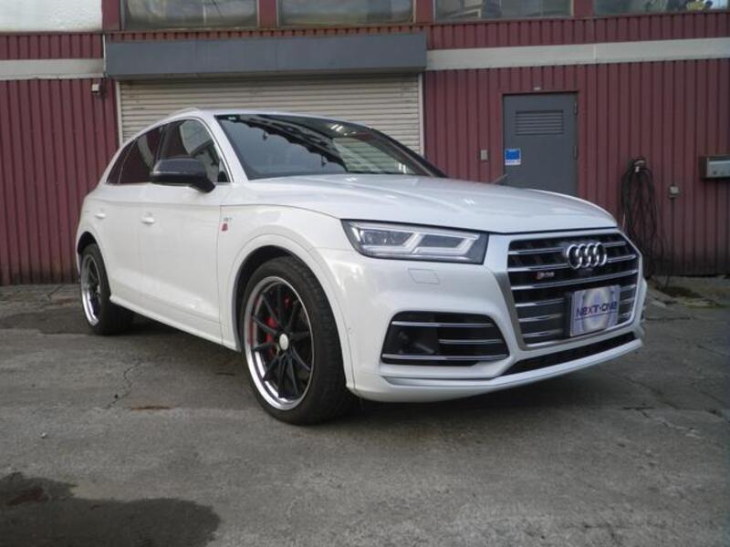 AUDI SQ5