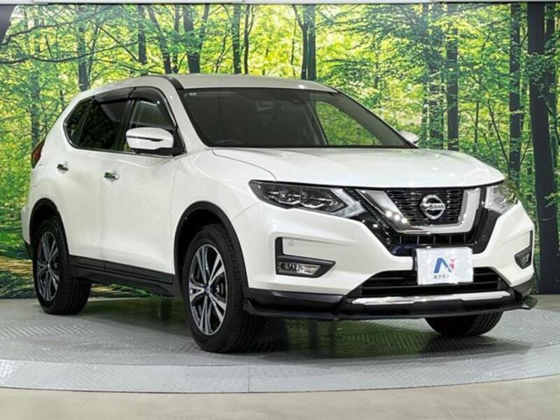 X-TRAIL