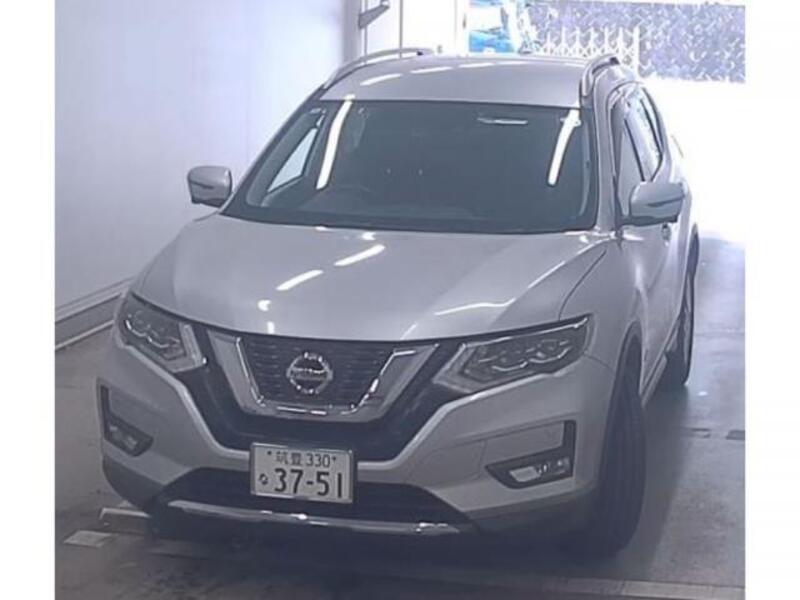 X-TRAIL