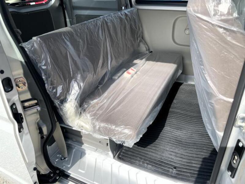 MINICAB VAN