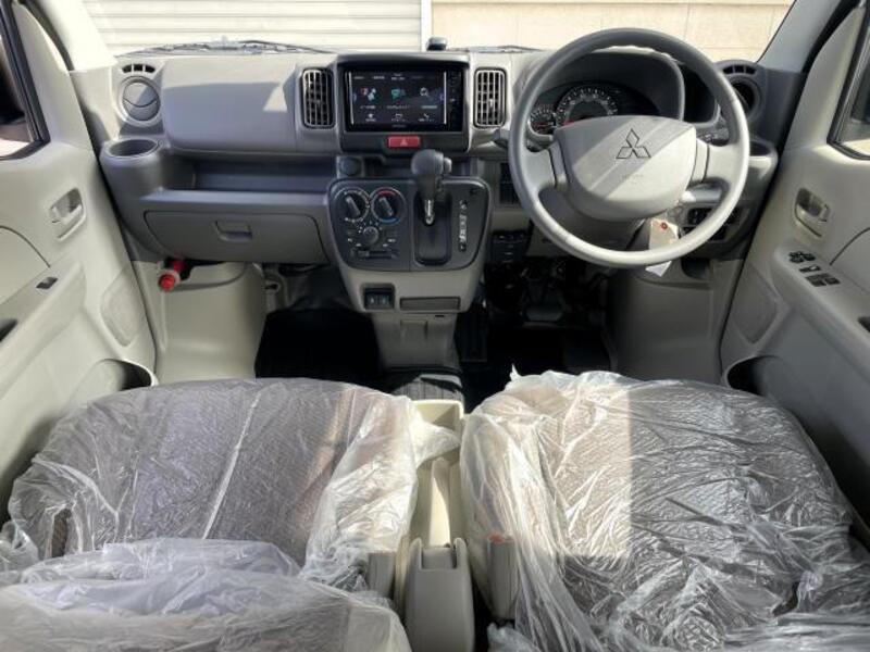 MINICAB VAN
