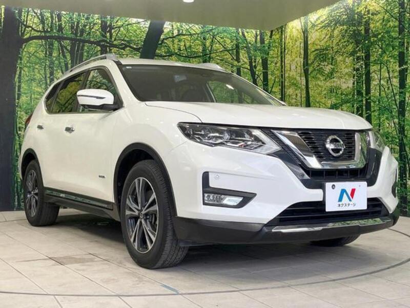 X-TRAIL