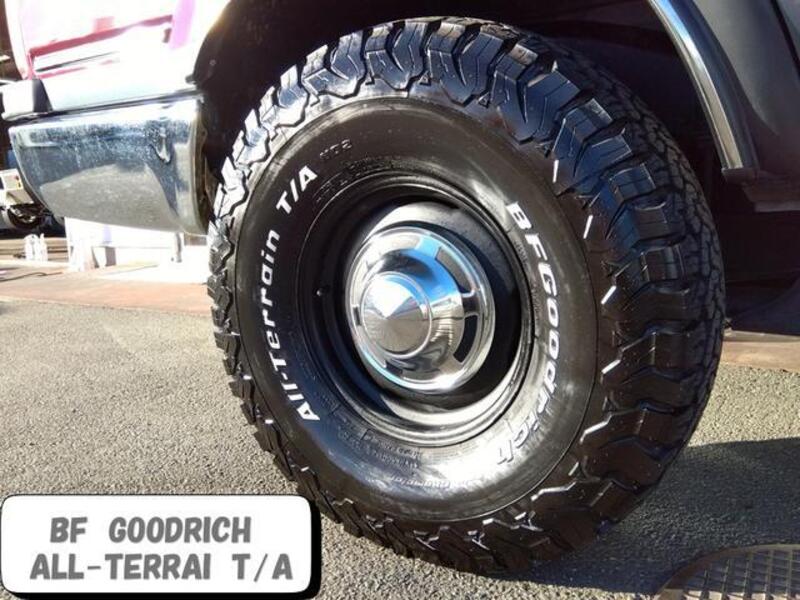 HILUX SURF