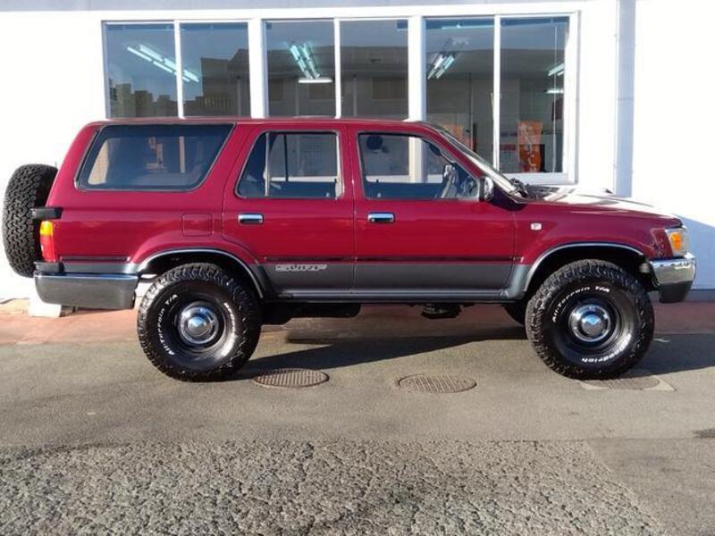 HILUX SURF