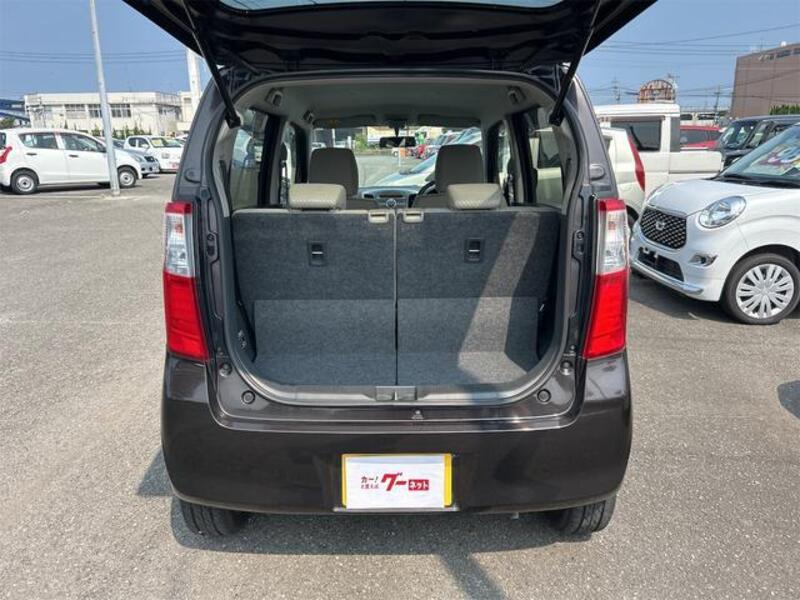 WAGON R