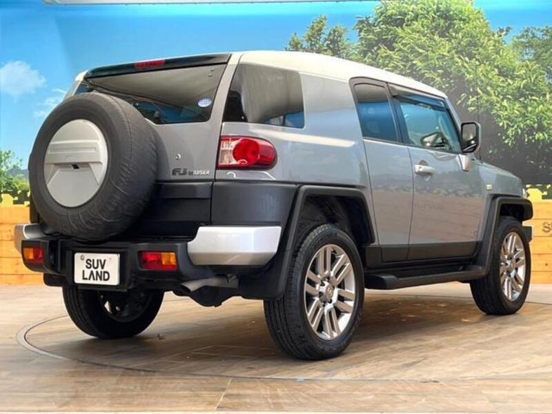 FJ CRUISER
