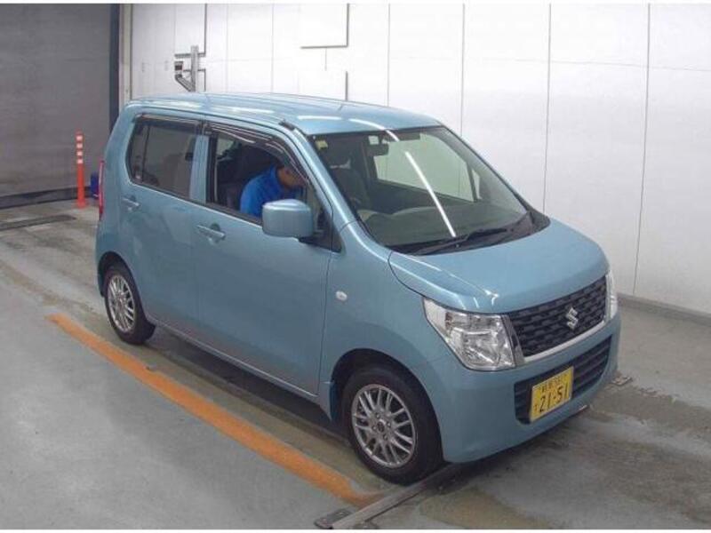WAGON R
