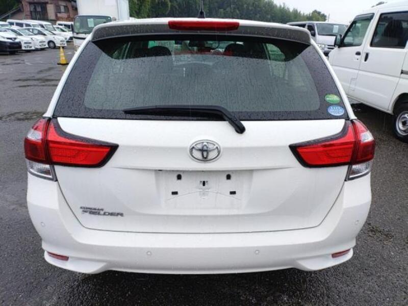 COROLLA FIELDER