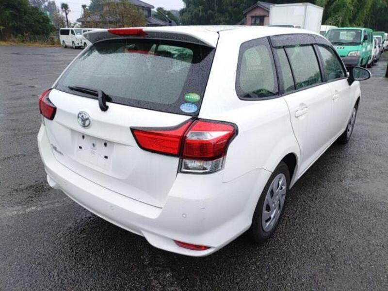 COROLLA FIELDER