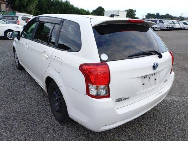 COROLLA FIELDER