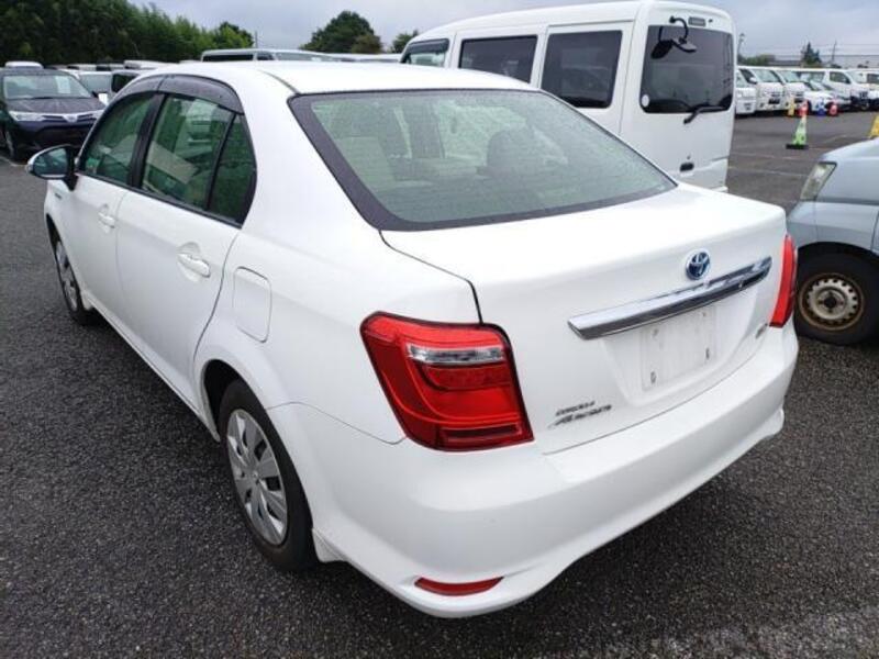 COROLLA AXIO
