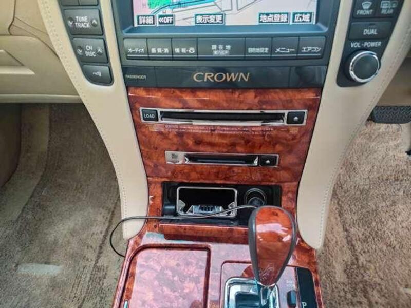 CROWN