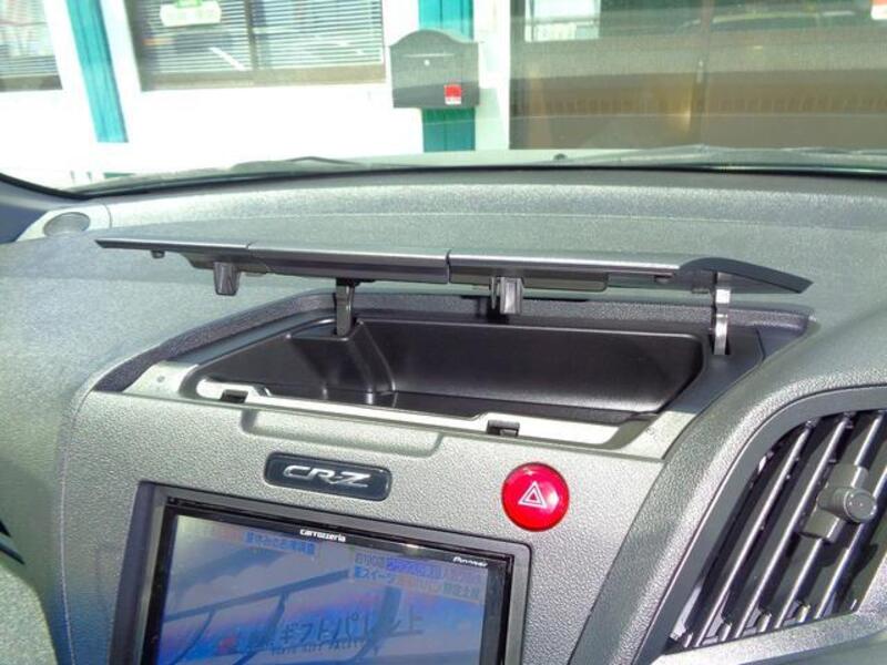 CR-Z