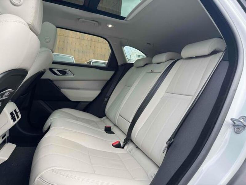 RANGE ROVER VELAR