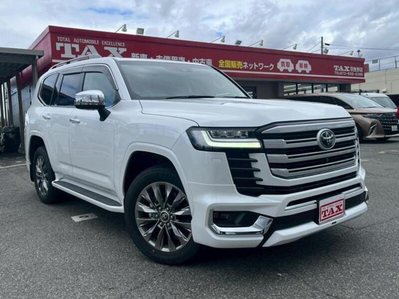 LAND CRUISER