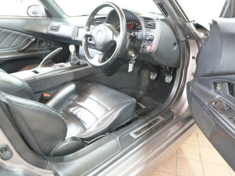 S2000