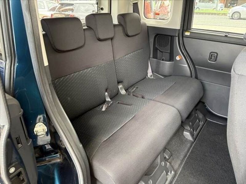 ROOMY