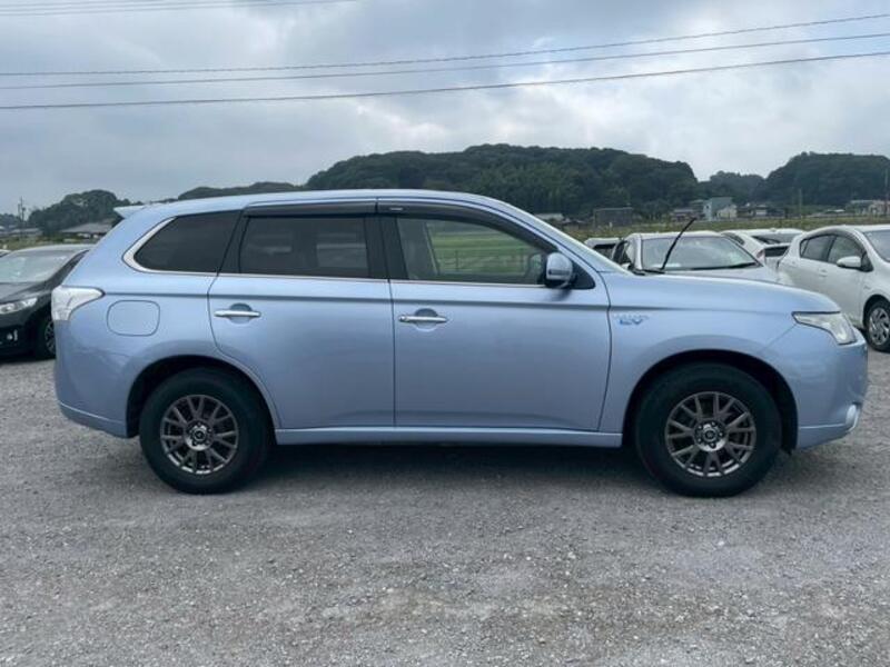 OUTLANDER PHEV