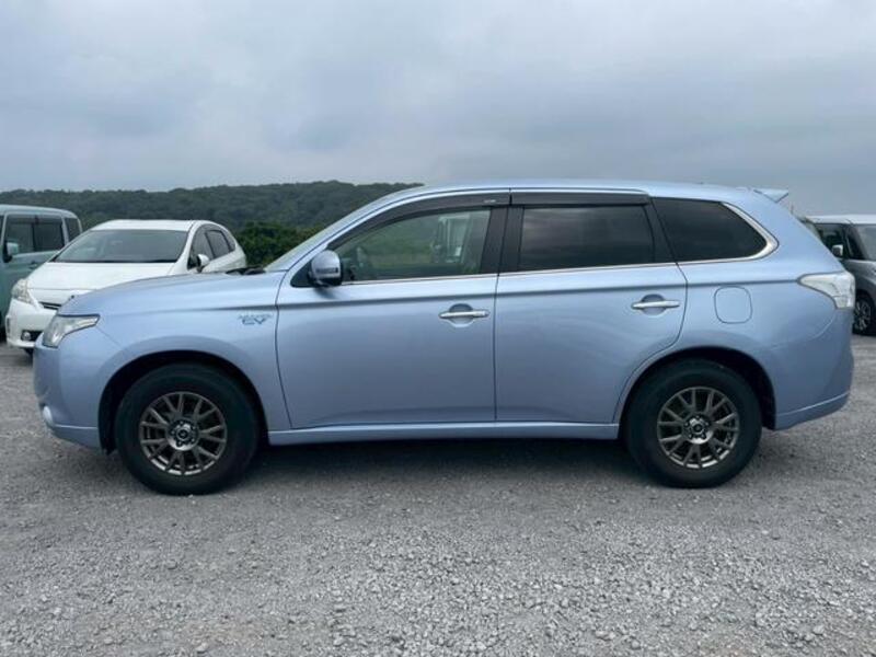 OUTLANDER PHEV