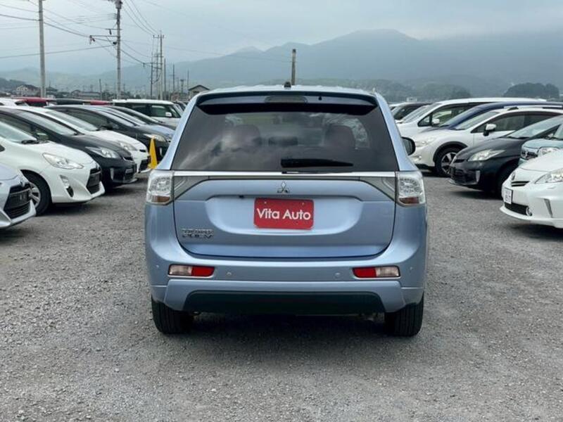 OUTLANDER PHEV