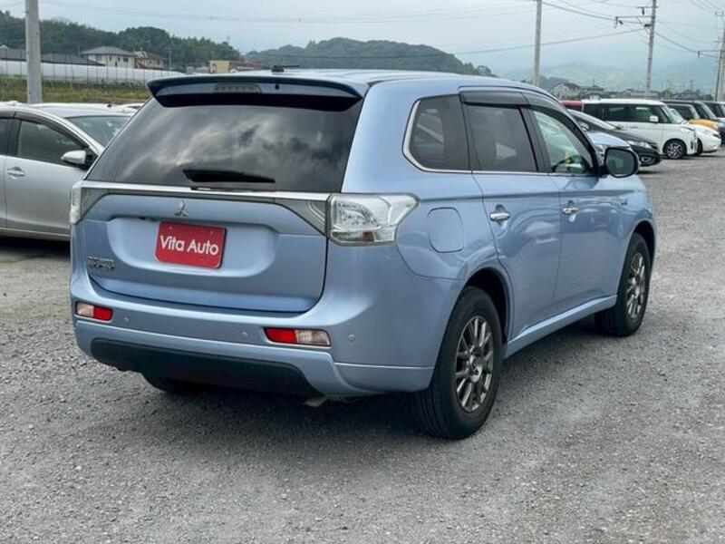 OUTLANDER PHEV