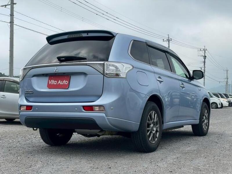 OUTLANDER PHEV