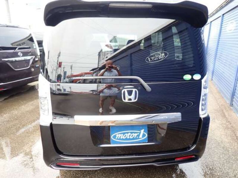 STEPWAGON SPADA