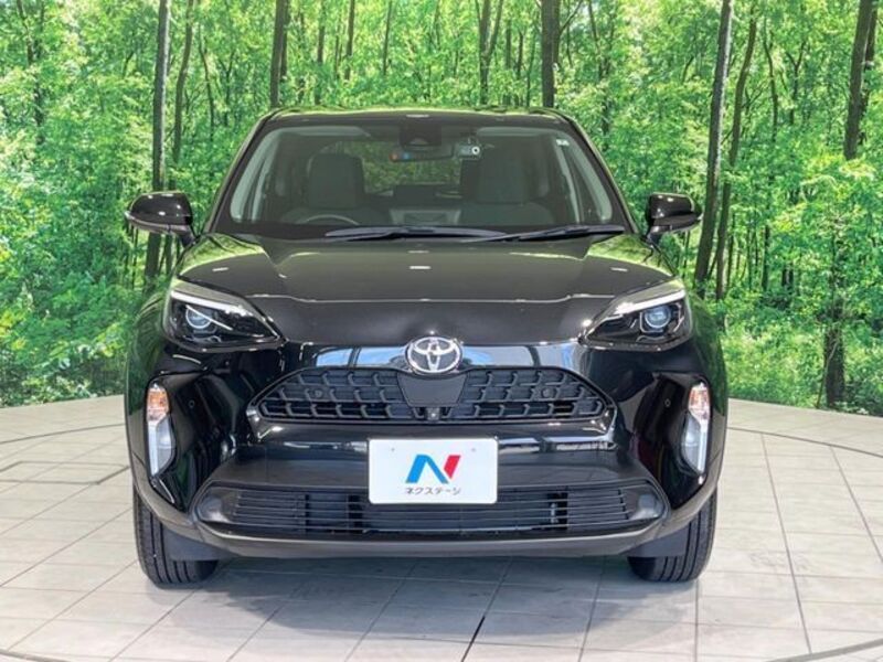 YARIS CROSS