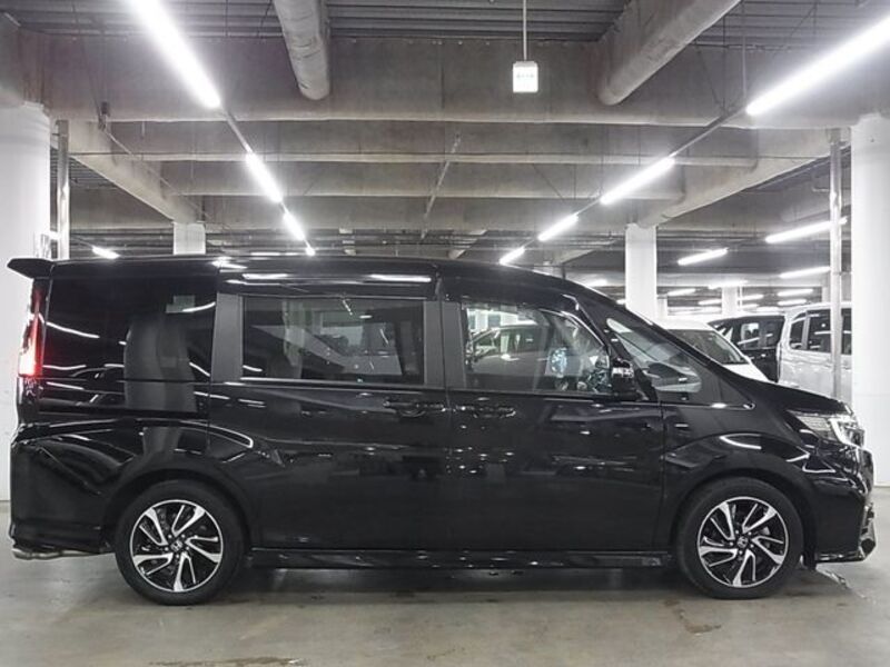 STEPWAGON SPADA