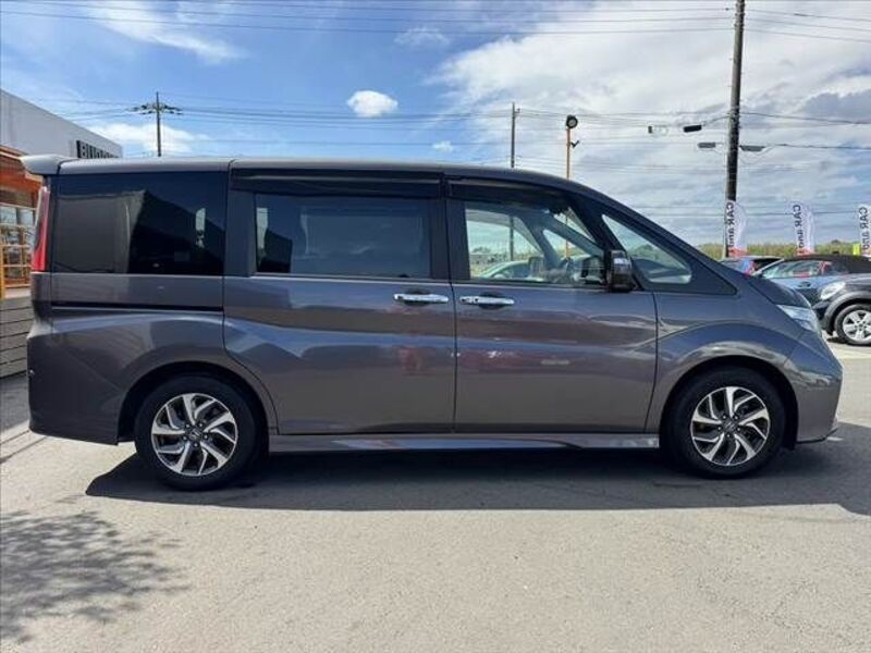 STEPWAGON SPADA
