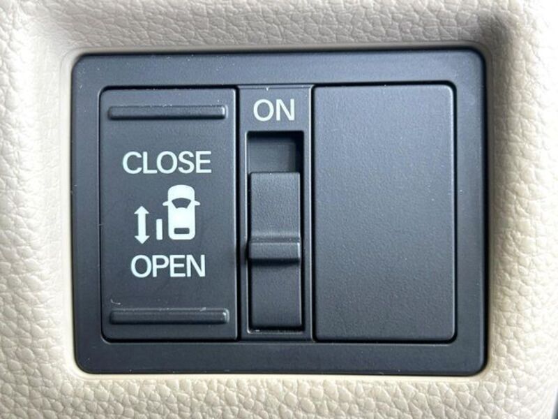 N BOX