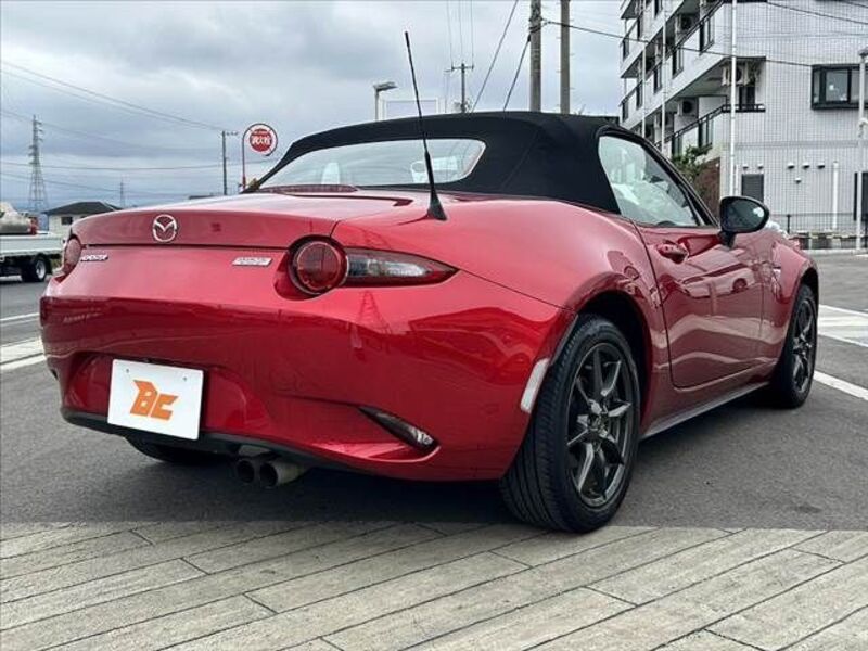 ROADSTER