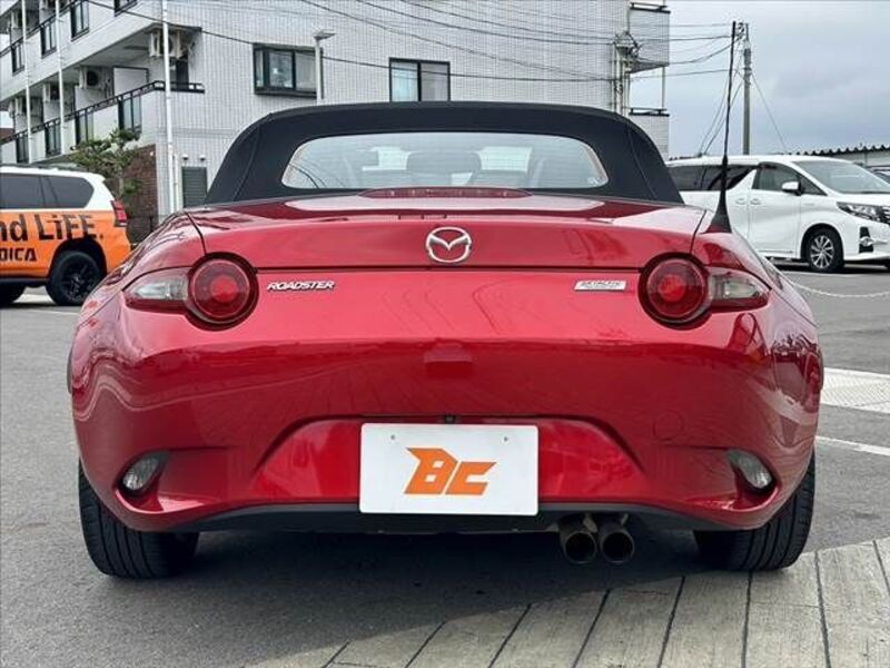 ROADSTER