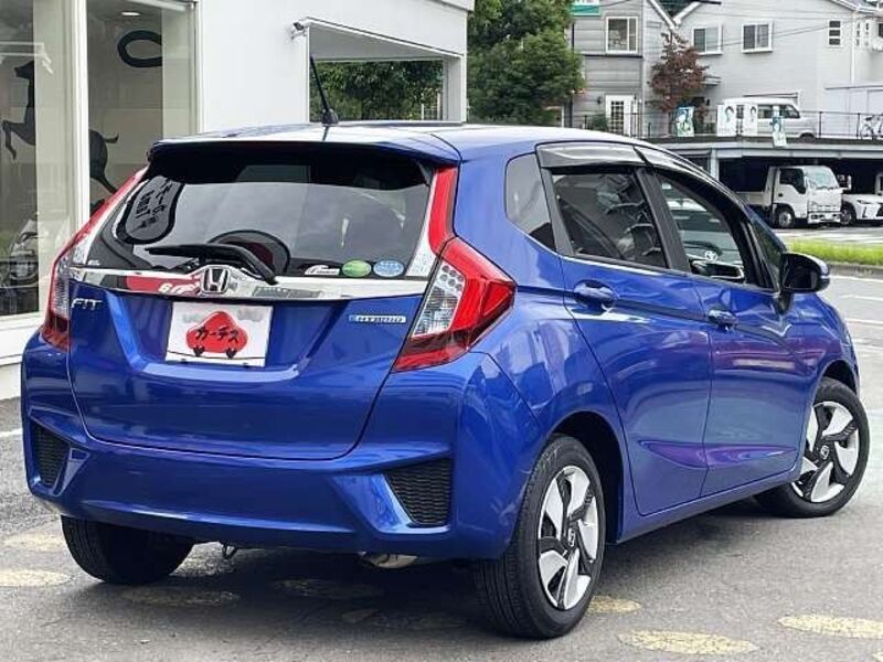 FIT HYBRID