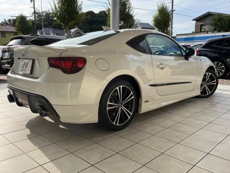 86