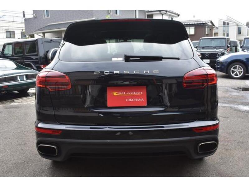 CAYENNE