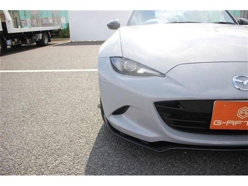 ROADSTER