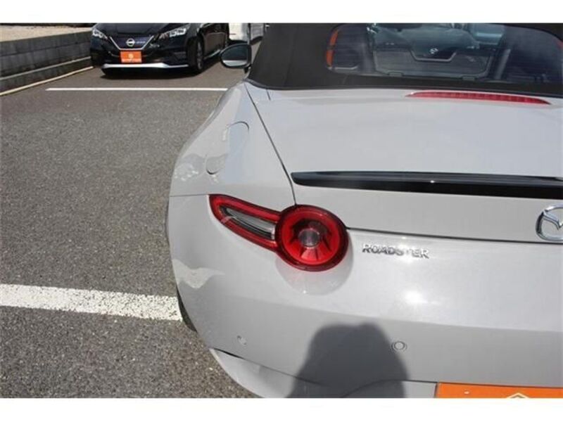 ROADSTER
